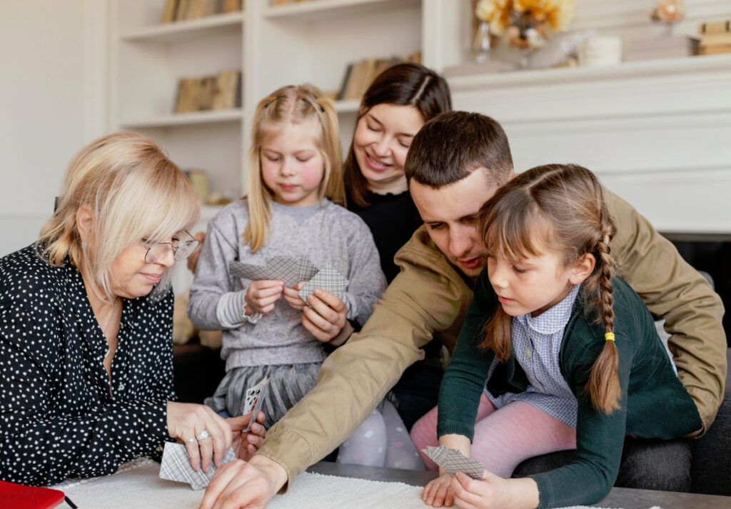 A quiénes puedes reagrupar